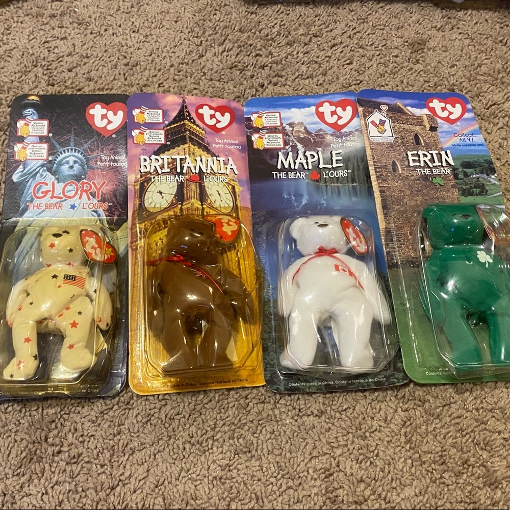 NWT 1999 Ty Beanie Babies Retired Ronald McDonalds